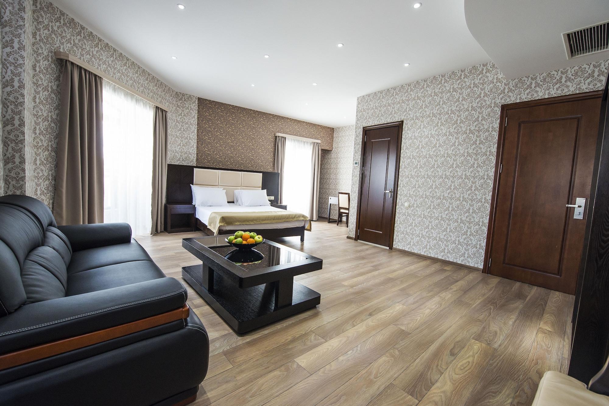 Tbilisi Inn Εξωτερικό φωτογραφία