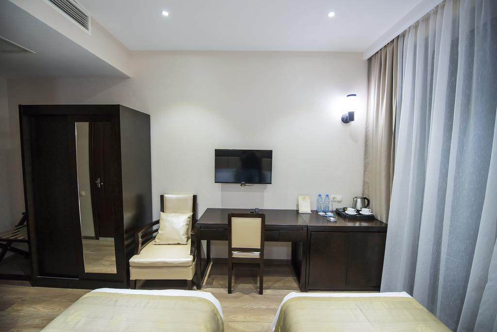 Tbilisi Inn Εξωτερικό φωτογραφία