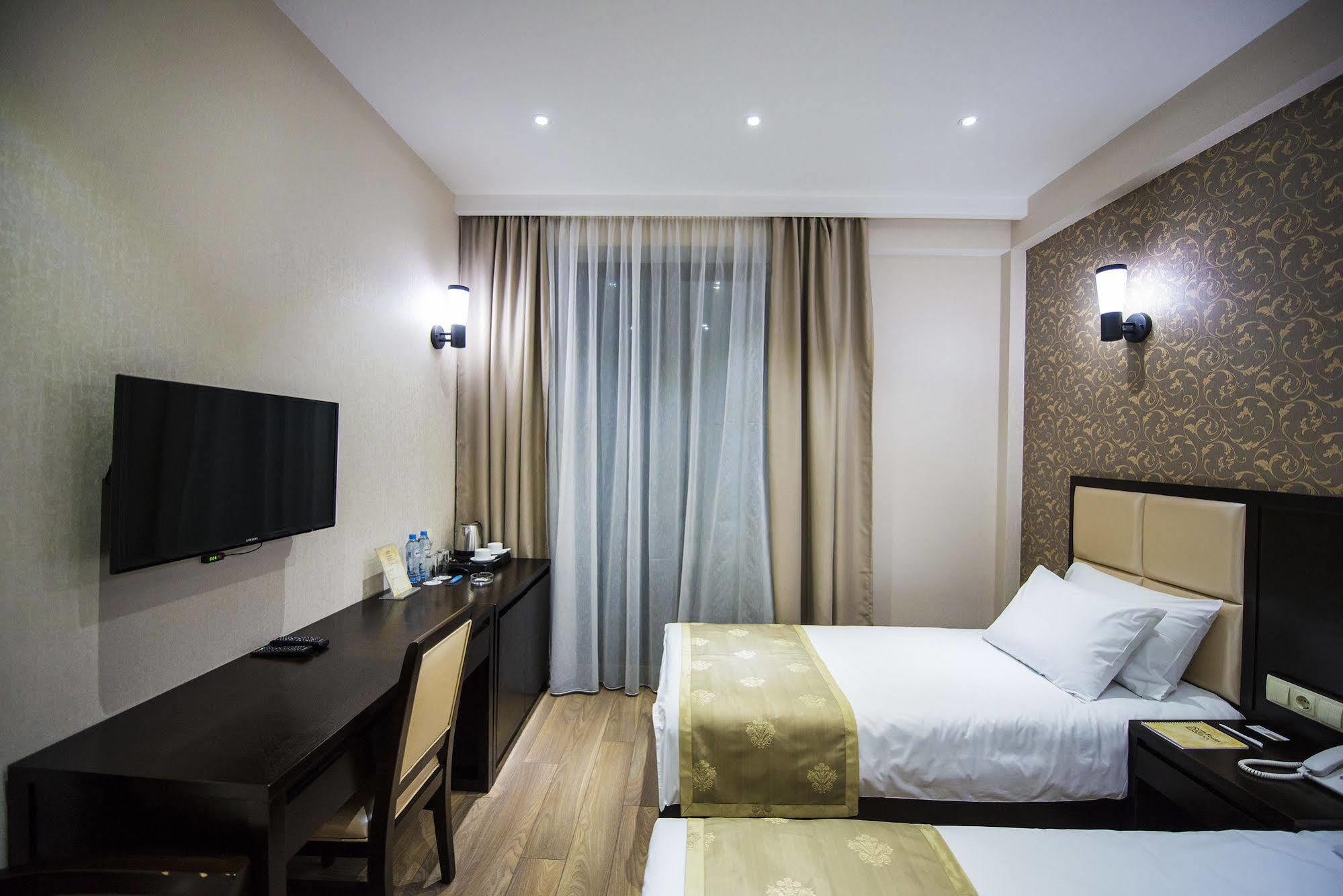 Tbilisi Inn Εξωτερικό φωτογραφία