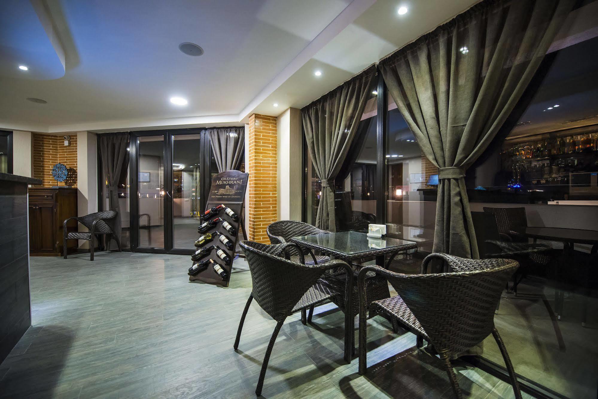 Tbilisi Inn Εξωτερικό φωτογραφία
